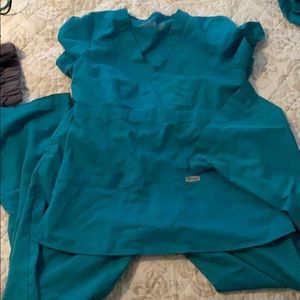 Greys Anatomy scrub set